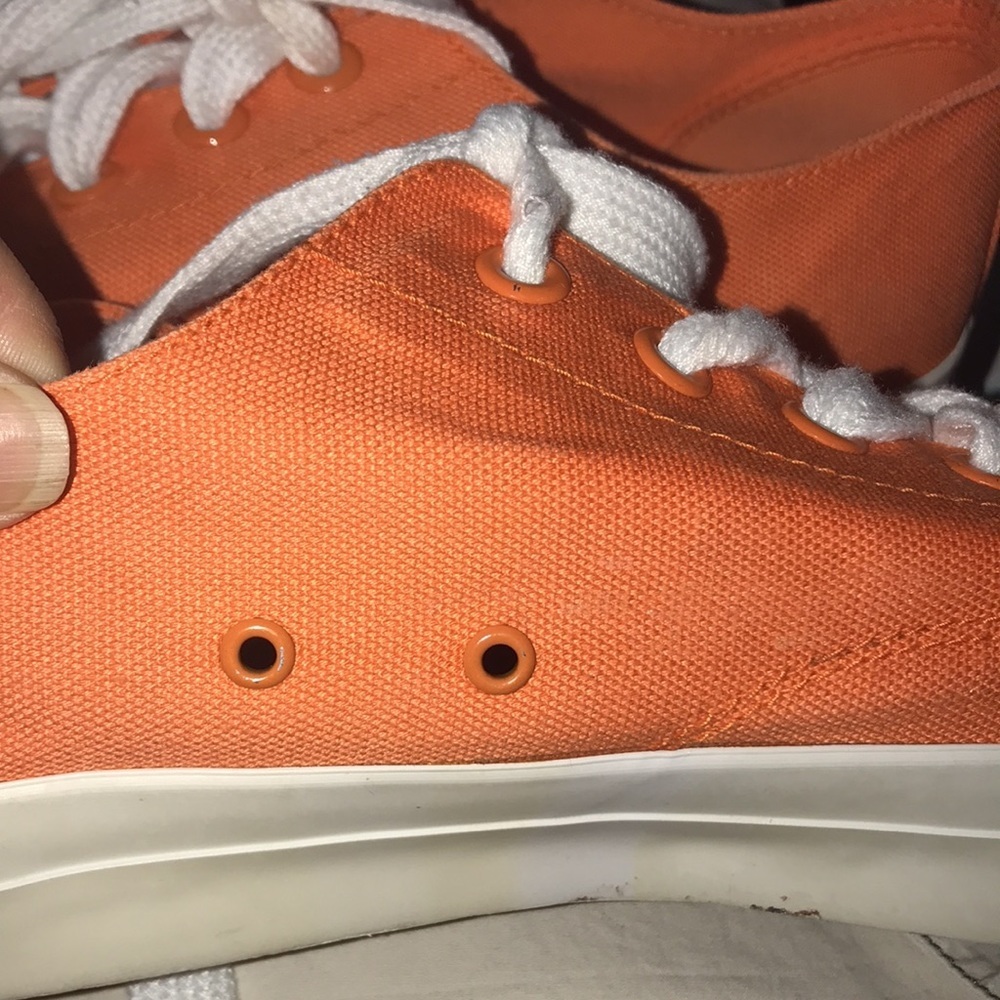 Men’s Rocawear Sneakers - Picture 7 of 10